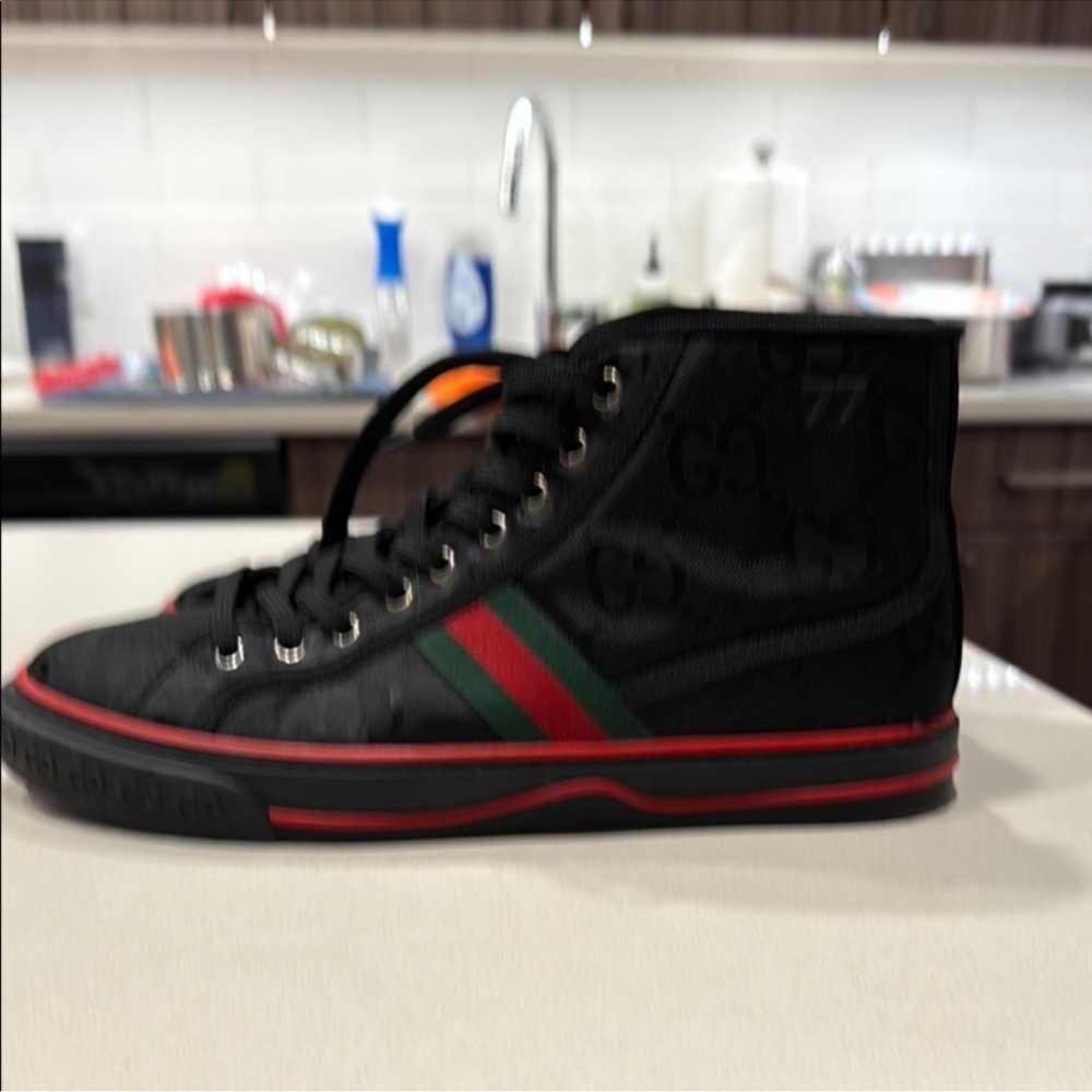 Gucci Men's Black High-Top Sneakers
